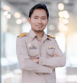 นายมูฮำมัดลุทฟี เจ๊ะมะลี