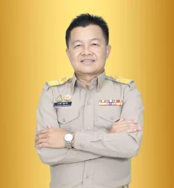 นายอารีย์  สุดาชม