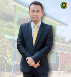 นายอับดุลเลาะ  มะเย็ง