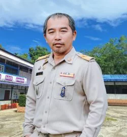 นายสังคม  พรมมาศ